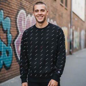 Champion Black Crewneck Men's Sweater